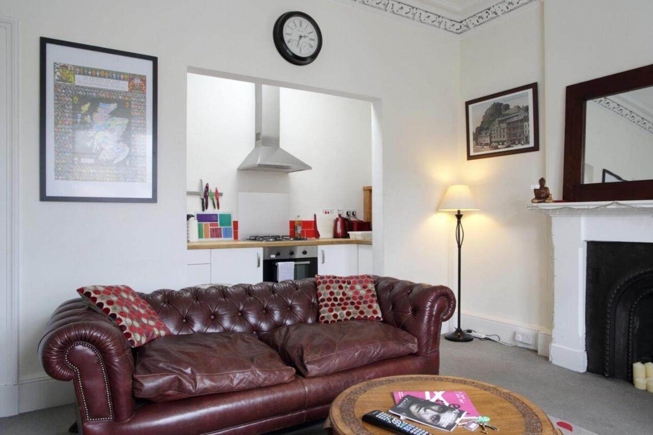 Modern And Colourful Flat By The Castle Apartman Edinburgh Kültér fotó